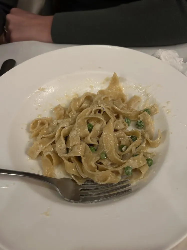 Fettuccine Alfredo
